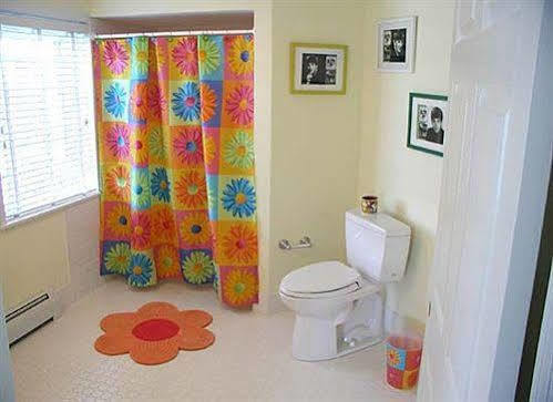Bed & Breakfast Summer Nites