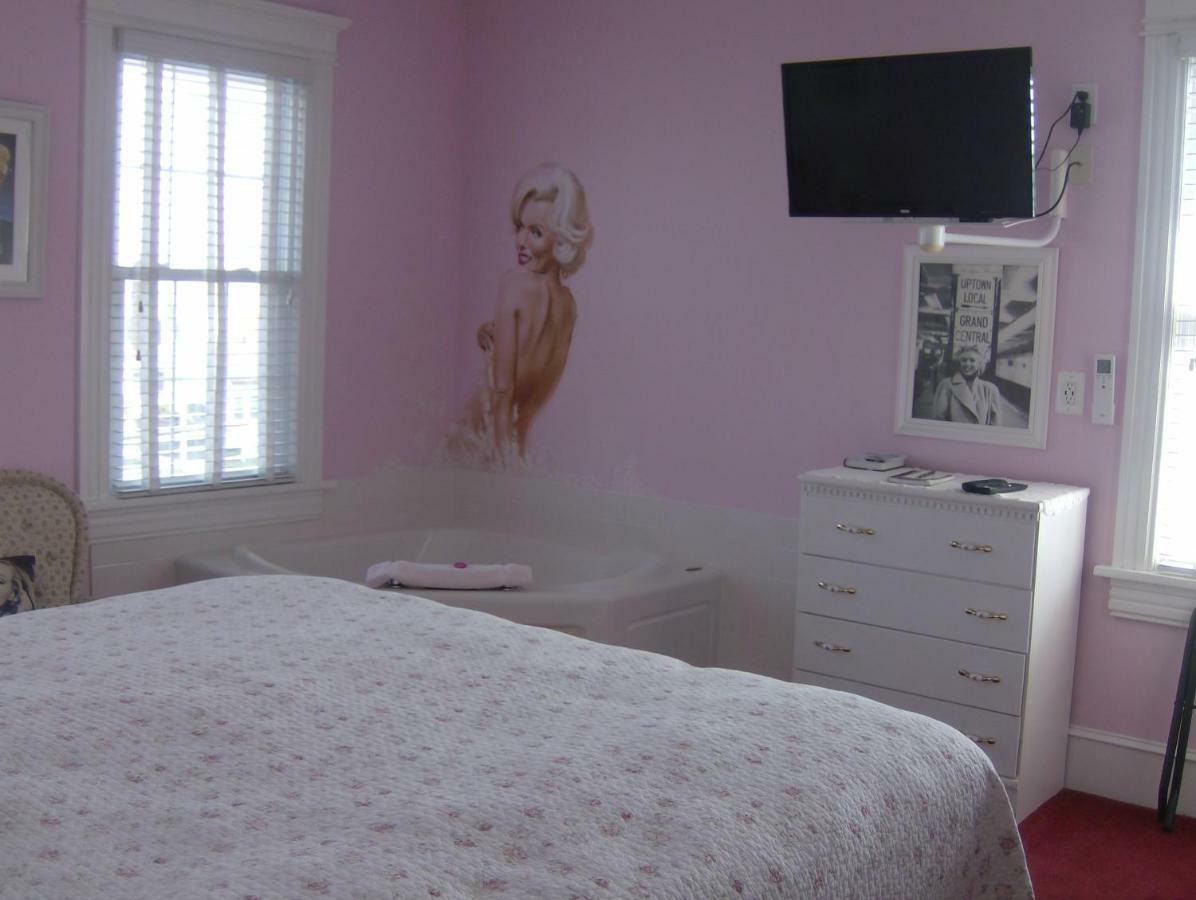 Summer Nites Bed & Breakfast 3*